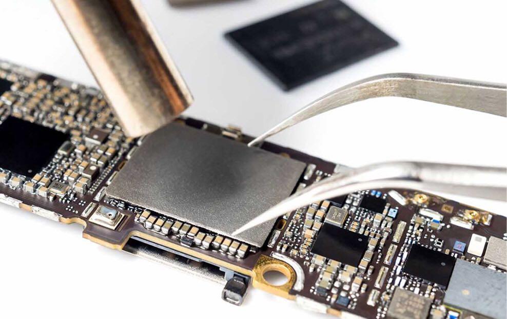 手机电路板芯片级处理示意